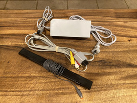 Nintendo Wii Console Bundle Tested Works RVL-101 Black Cables Controllers Games