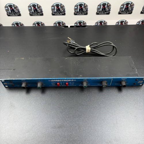 Deltalab Effectron I ADM 1020 Digital Delay Rackmount Unidad FX De Colección - PROBADO - Imagen 2 de 5