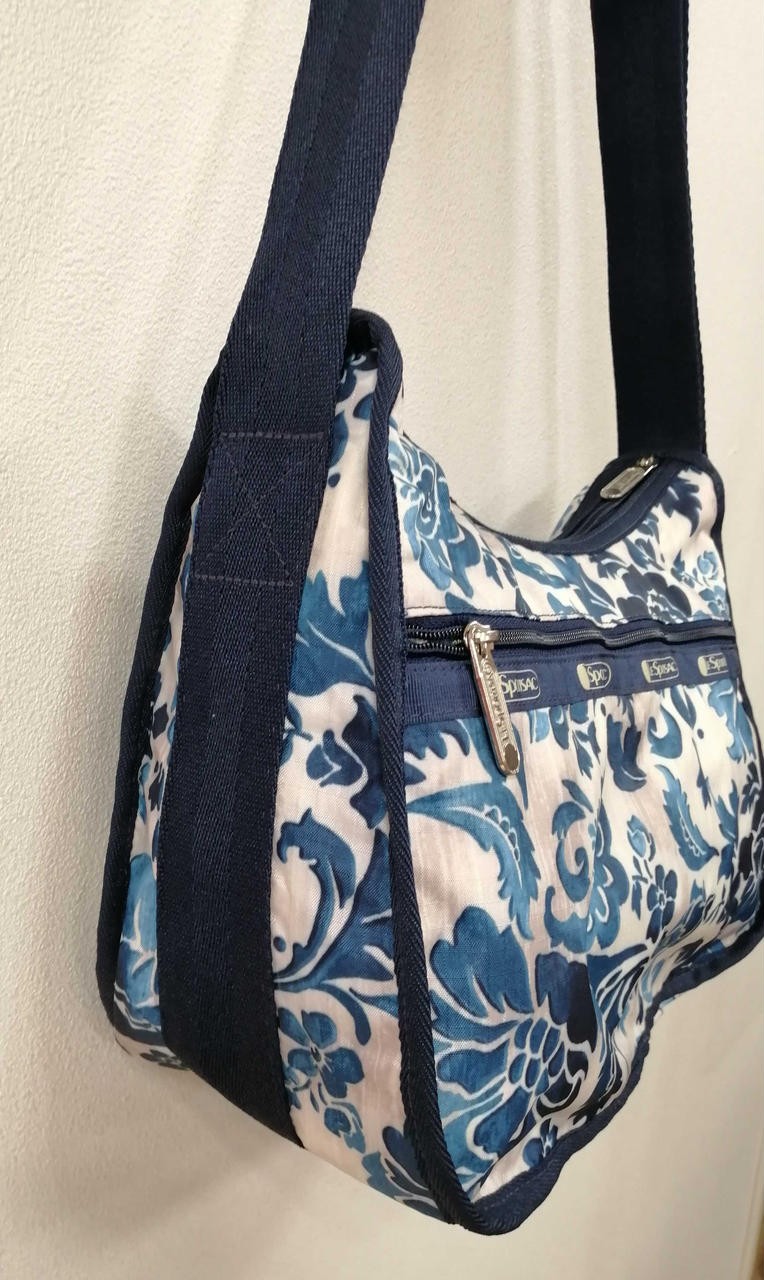 Flower Damask Pattern Shoulder Bag Lesportsac Mod… - image 5