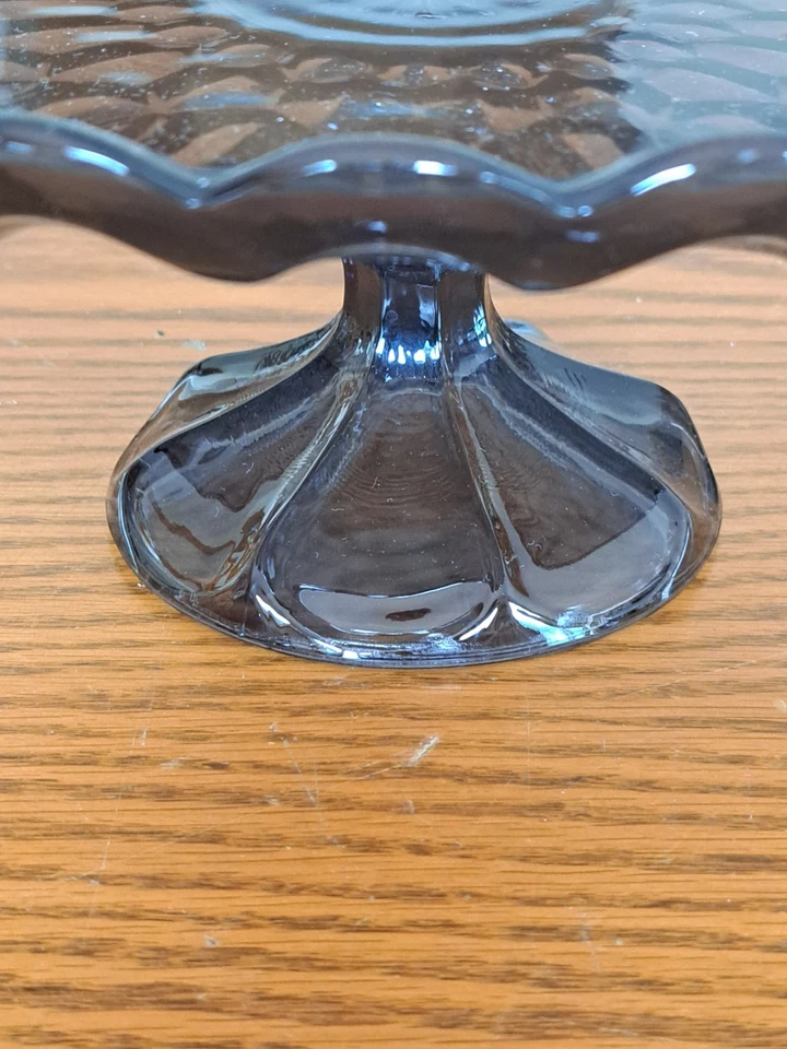 Anchor Hocking Pedestal Smoked Fairfield Vtg. Cake Stand Starburst Floral Design - Image 3 of 4