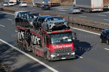 Foto camión Mercedes-Benz Actros furgoneta Italia rojo Bertani #p6yz