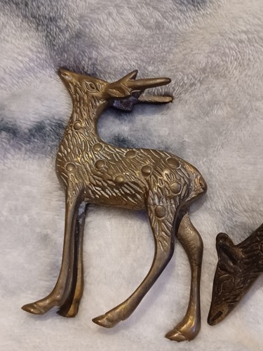 High quality Vintage solid Brass Deer Reindeer Statue grazing X3 - Foto 3 di 6
