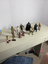 Star Wars Figures/  Lot Of 10
