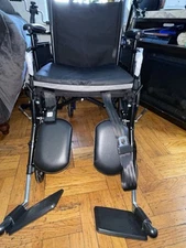Drive Medical Silver Sport 2 Wheelchair - Silver Vein (SSP216DDA-ELR)