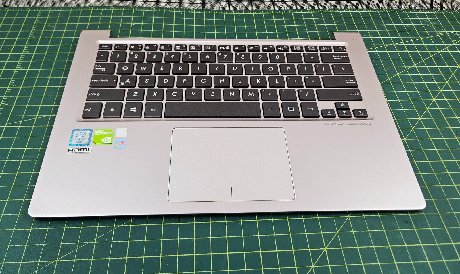 Asus Zenbook UX303U 13.3 Palmrest Touchpad Keyboard 13NB04R1AM0311 #c278