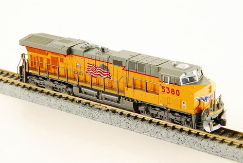 Kato Spur N #176-8932 GE ES44AC UP #5380 Union Pacific Made in Japan selten | Zustand: Used
