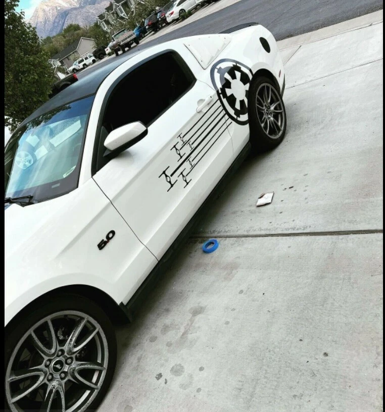 STAR WARS LOGO IMPERIO GALÁCTICO PEGATINA VINILO CALCOMANÍA VENTANA COCHE Compre2Obtenga 1 Gratis Foto 2 de 4