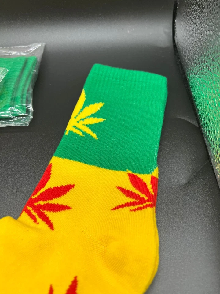 3 пары мужских спортивных длинных носков из хлопка с листьями марихуаны раста - Изображение 3 из 4