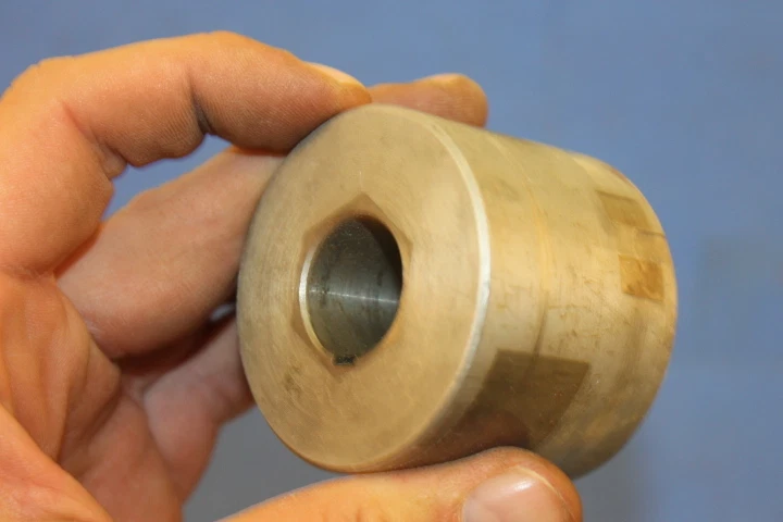 NOS OEM YAMAHA ROTOR ASSY ASSEMBLY '72 RT2MX 322-85550-10 - Image 3 of 4