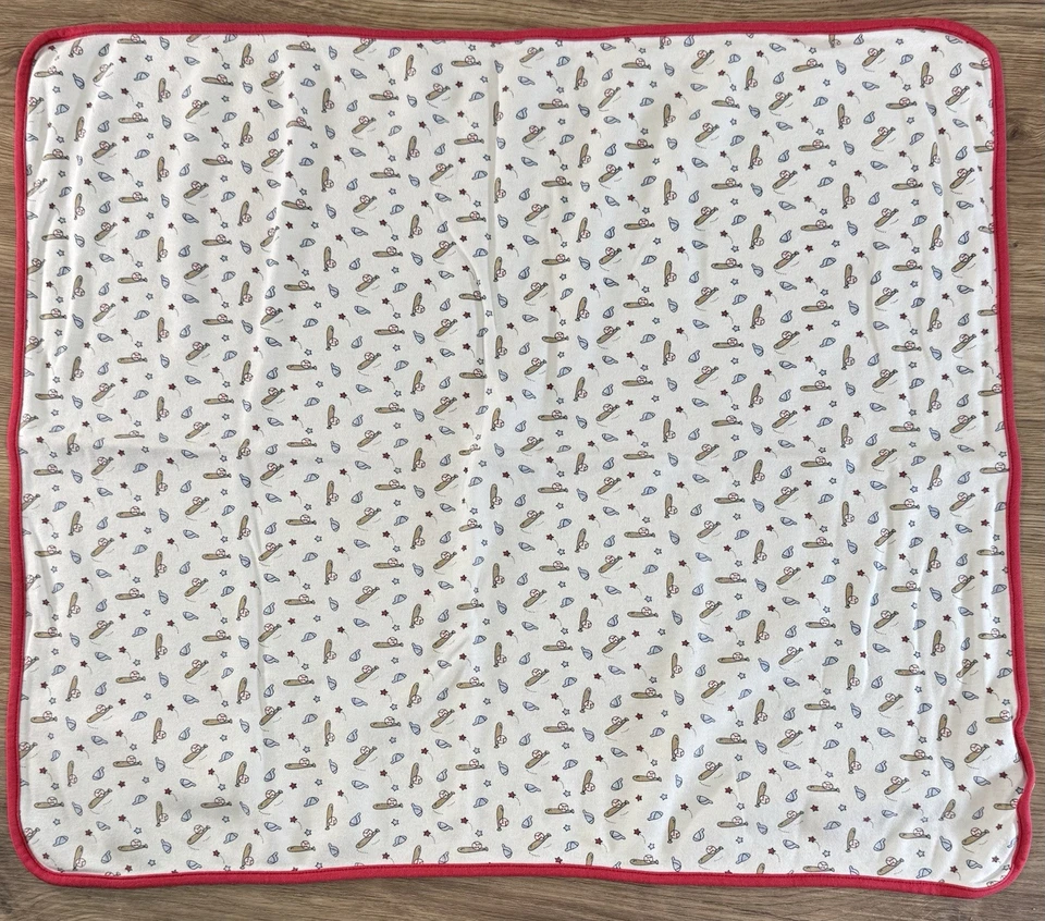 Manta reversible para bebé First Impressions deportes bate de béisbol guante pelota de colección Foto 4 de 4