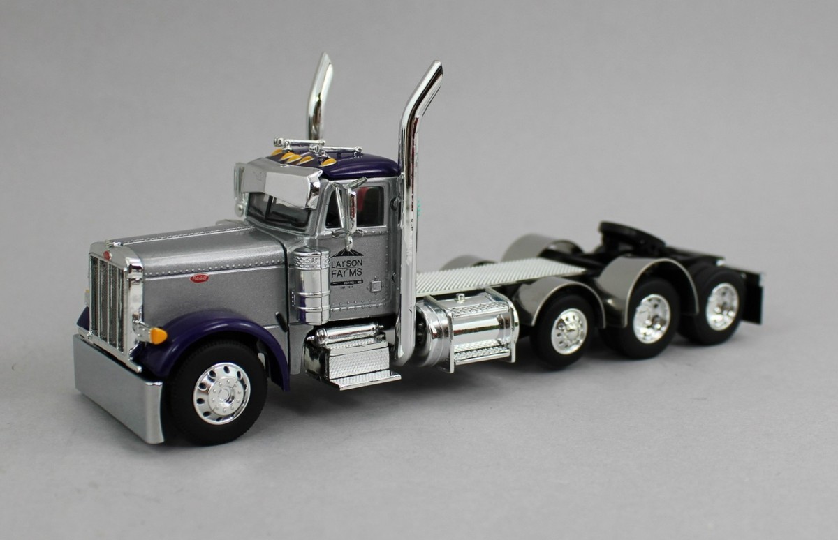 2025 DCP 1:64 *NTTC SHOW* Larson Farms Peterbilt 379 w/DEMCO