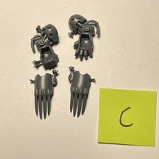 Warhammer 40K Space Marines: Terminator Assault Squad 2025 Lightning Claws