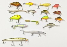 Fishing Lure Lot Of  16 With Plano Case Christmas Gift 