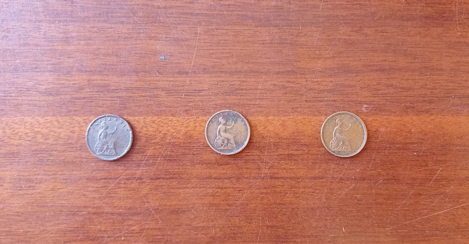 Greece, British Ionian Islands - 1 Lepton coin 1834, 1849, 1851 - Image 2 of 2