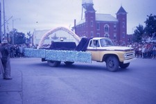 PARADE FLOAT W BASKETBALL TROPHY, CARROLL COUNTY AR PARADE 1962 PHOTO SLIDE