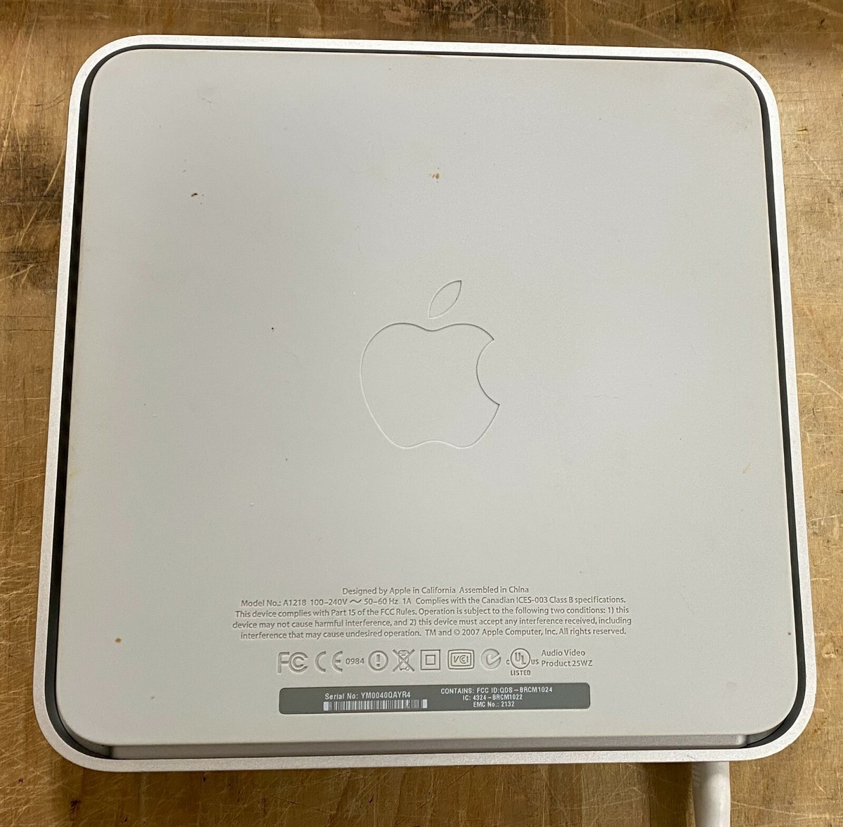 Apple TV (1st Generation) 40GB Media Streamer - A1218 885909129256