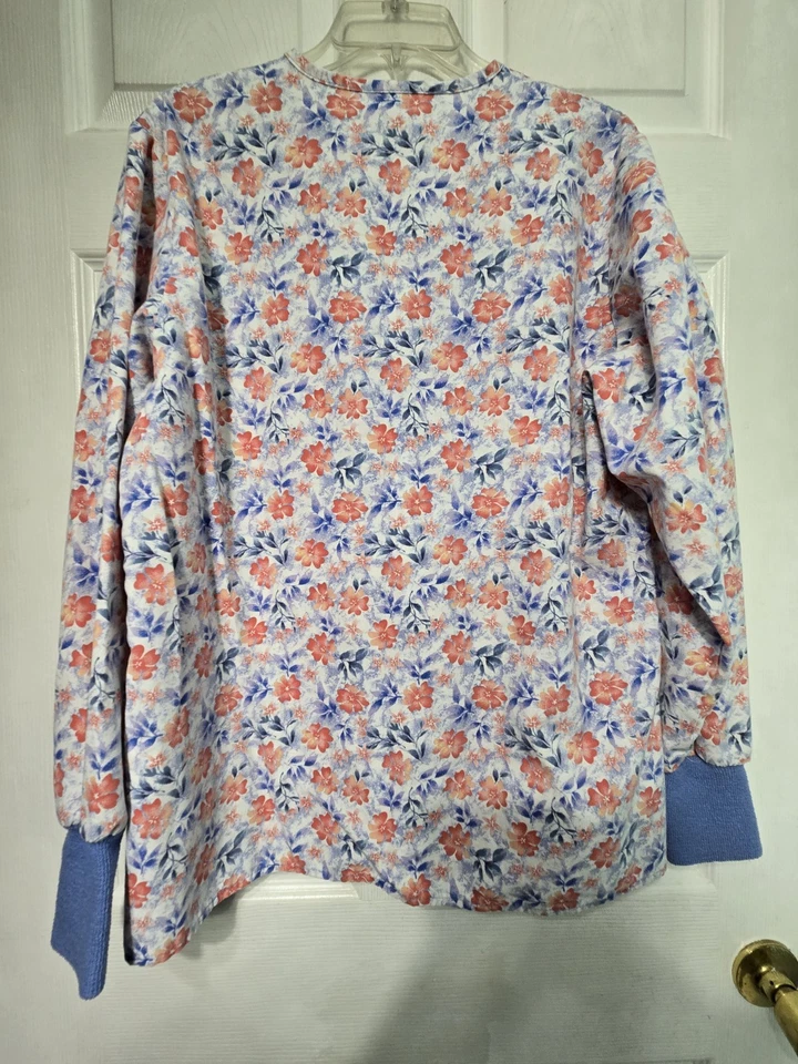 Crest Scrub Jacket Size S-Blue/White Floral Snap-Up-Chest 23"/L 27" - Image 2 of 4