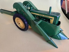 1/16 John Deere Eska Corn Picker With Tractor