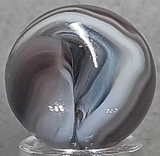 Vintage Swirl Marble .62 Inches Near-Mint Condition Combined shipping