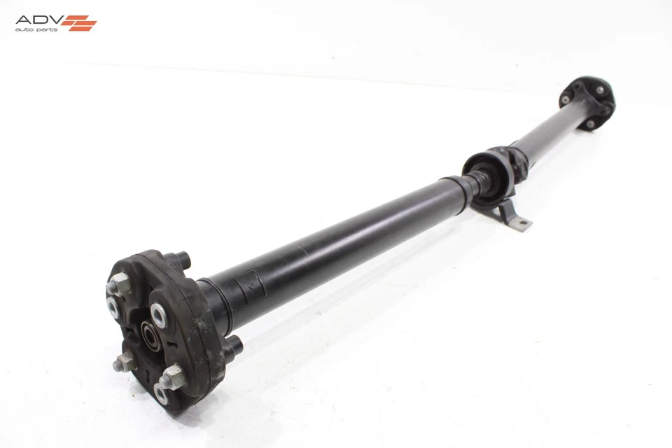 2020 - 2024 CHEVROLET CAMARO RWD REAR DRIVE SHAFT DRIVESHAFT PROPELLER OEM - Image 2 of 4