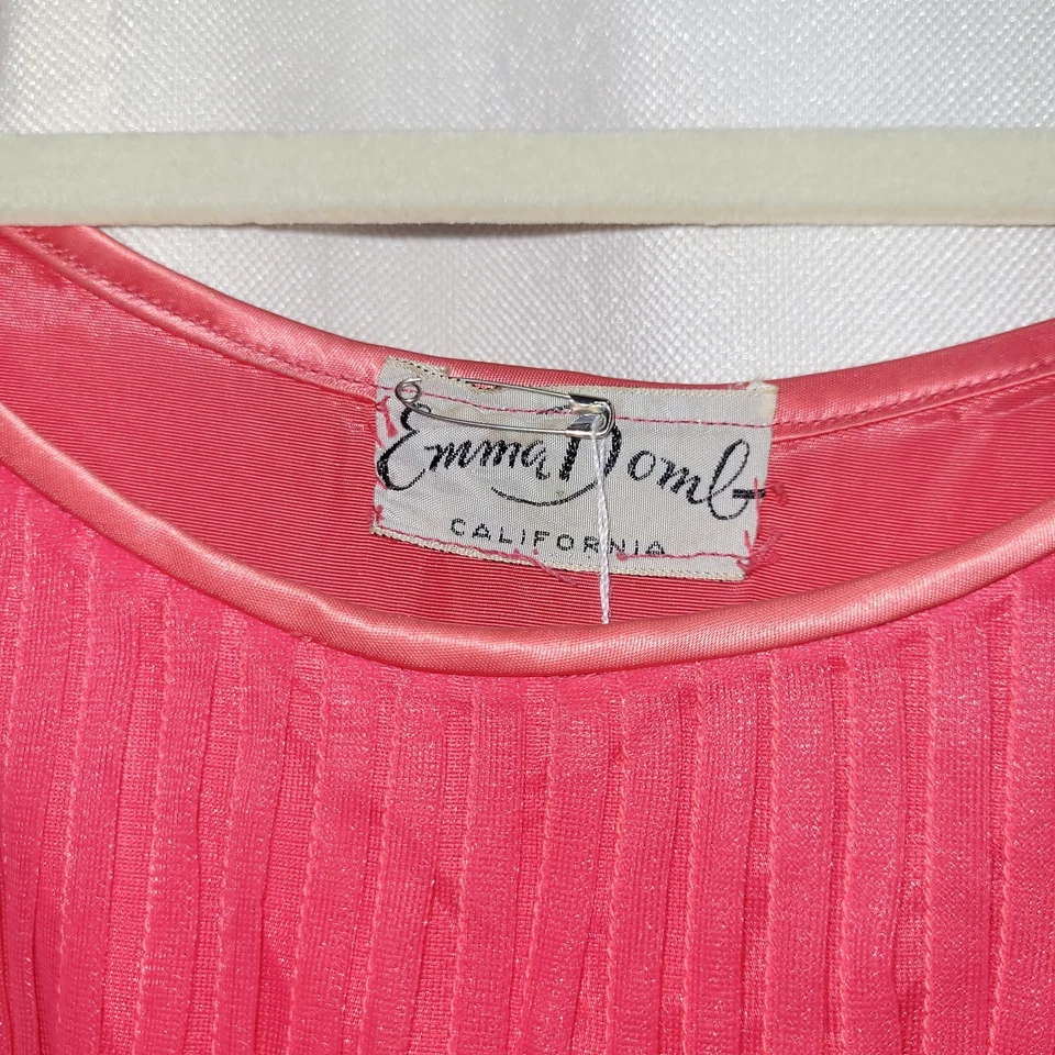 Vestido de fiesta vintage de chifón rosa Emma Domb años 50 con cintura de satén Foto 4 de 4