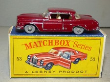 Matchbox Lesney 53 Mercedes Benz 220 SE Coupe dark maroon,  grey wheels