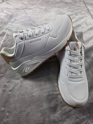 SKECHERS Juno Level Player - White /Gold - Womens 5.5 NIB