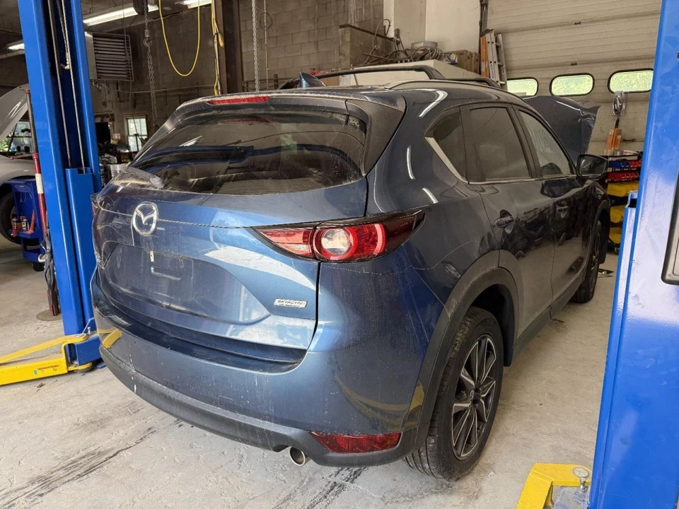 Motor limpiaparabrisas con paquete de clima frío para 16-23 MAZDA CX-9 206400 Foto 2 de 4