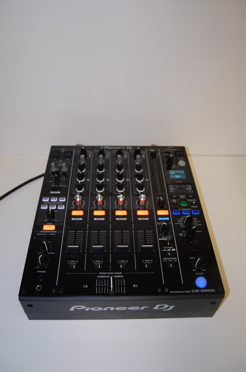 Pioneer DJM-900NXS2 4 Channel Digital Pro DJ Mixer - Black for