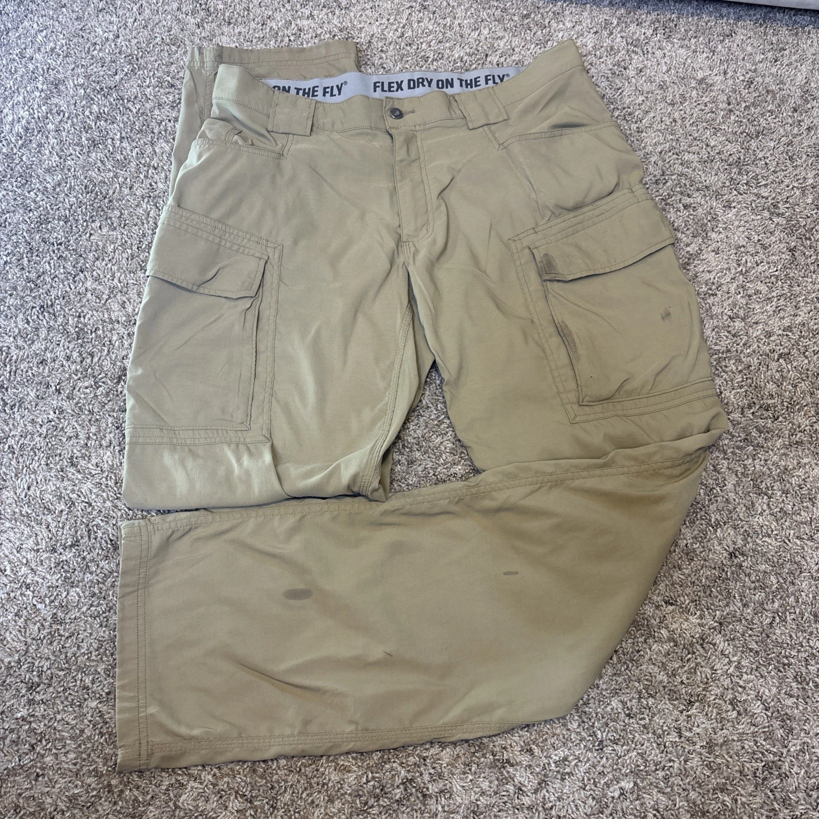 Duluth Trading Flex Dry On The Fly Mens 38x36 Beige Relaxed Fit Cargo Pants