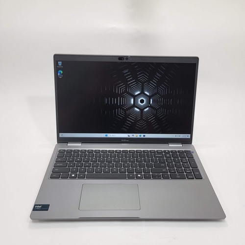 Dell Precision 3590 20n658h 15.6" intel ultra 5 125H 1.2GHz 16GB RAM 256GB SSD