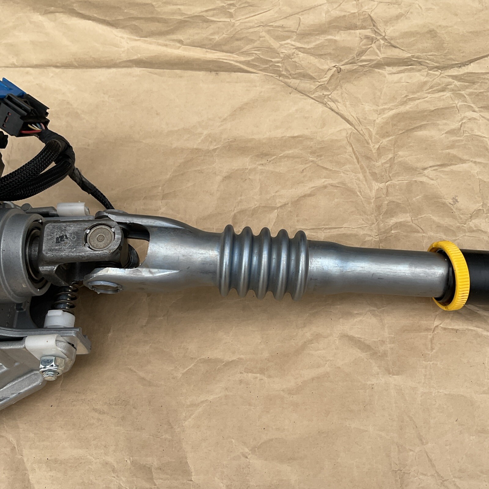 14-17 MASERATI QUATTROPORTE POWER STEERING COLUMN ASSEMBLY OEM 06700067910. 19K