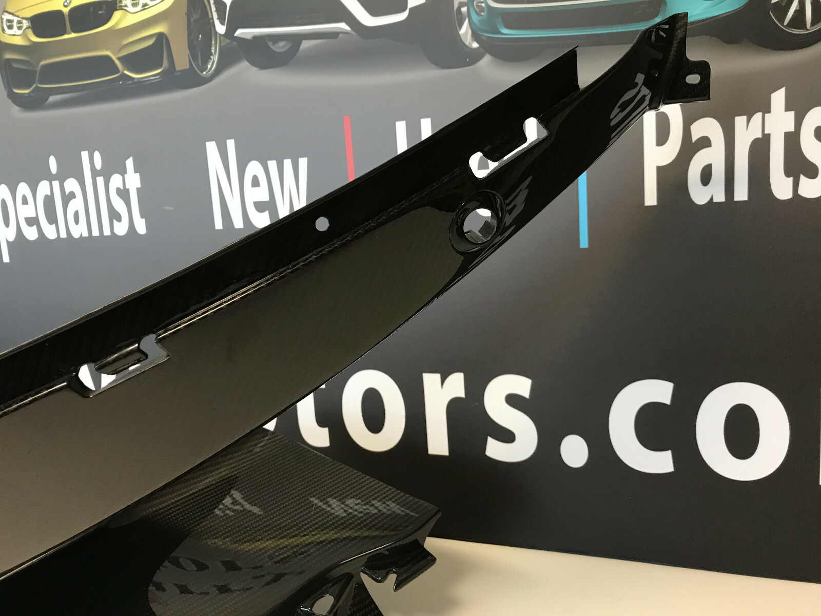 MCLAREN 570GT CARBON FIBER BUMPER SPLITTER NEW OEM 13A3324MP