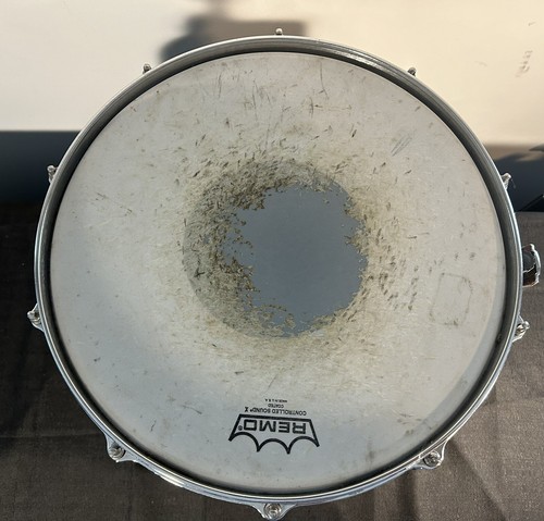 Tambor Tama 6x14 Starclassic caja vintage y estuche rígido vintage - Imagen 8 de 17