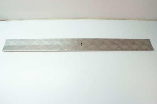 Carpet Cover Strip - 3mm Thick Tread plate - 84cm x 8cm - Picture 3 of 5
