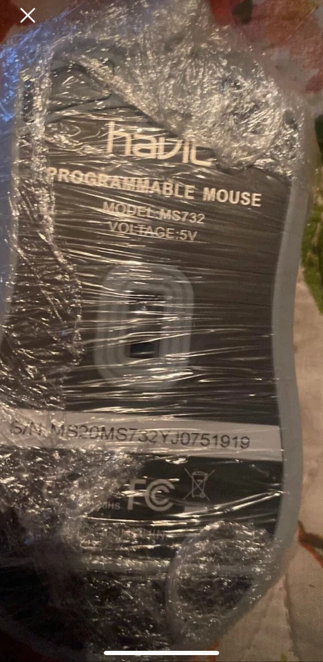 Black Dierya Bluetooth keyboard and White Havit Hawkeye mouse (new condition) - Image 4 of 4