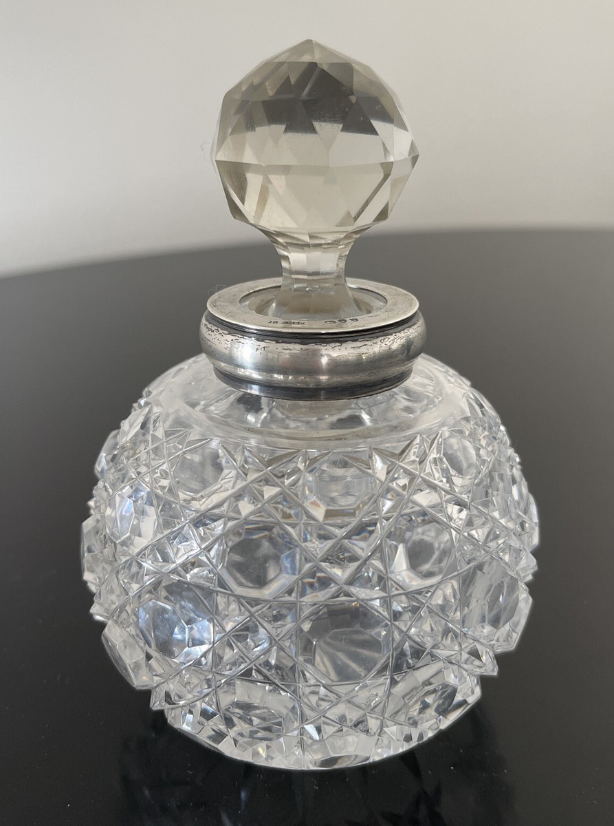 香水瓶　アトマイザー　彫金　SILVER　perfume bottle　ツキ10 香水瓶 アトマイザー 彫金 SILVER perfume bottle ツキ10