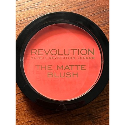 REVOLUTION Makeup London The Matte Blush ''New Rules'' NEW