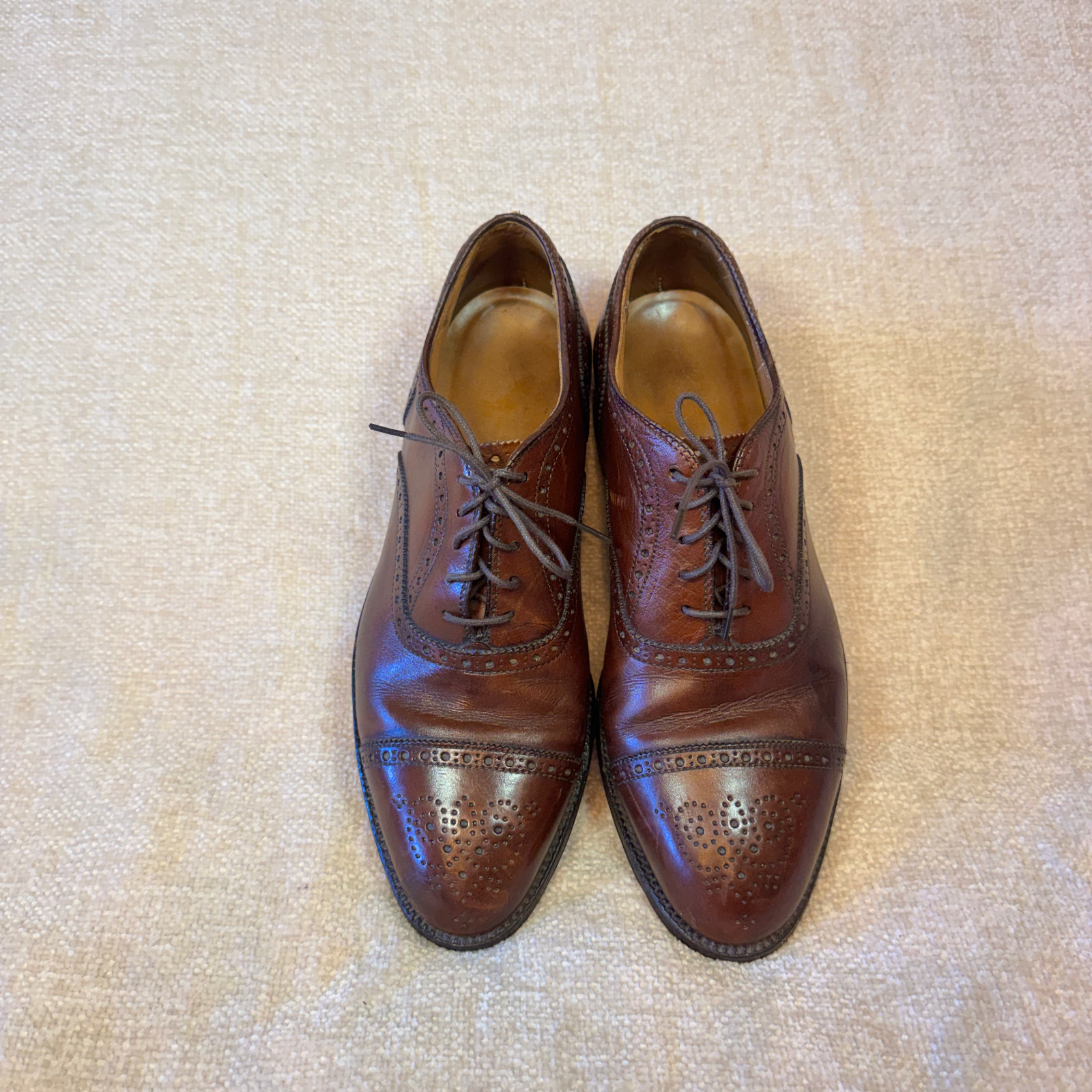 Alden 911 Burnished Tan Calfskin Medallion Tip Bal