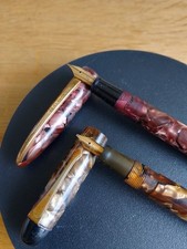 Pair of Marbled Fountain Pens 14ct Nibs Lewis's 'Standex' & Mentmore 'Paramour'
