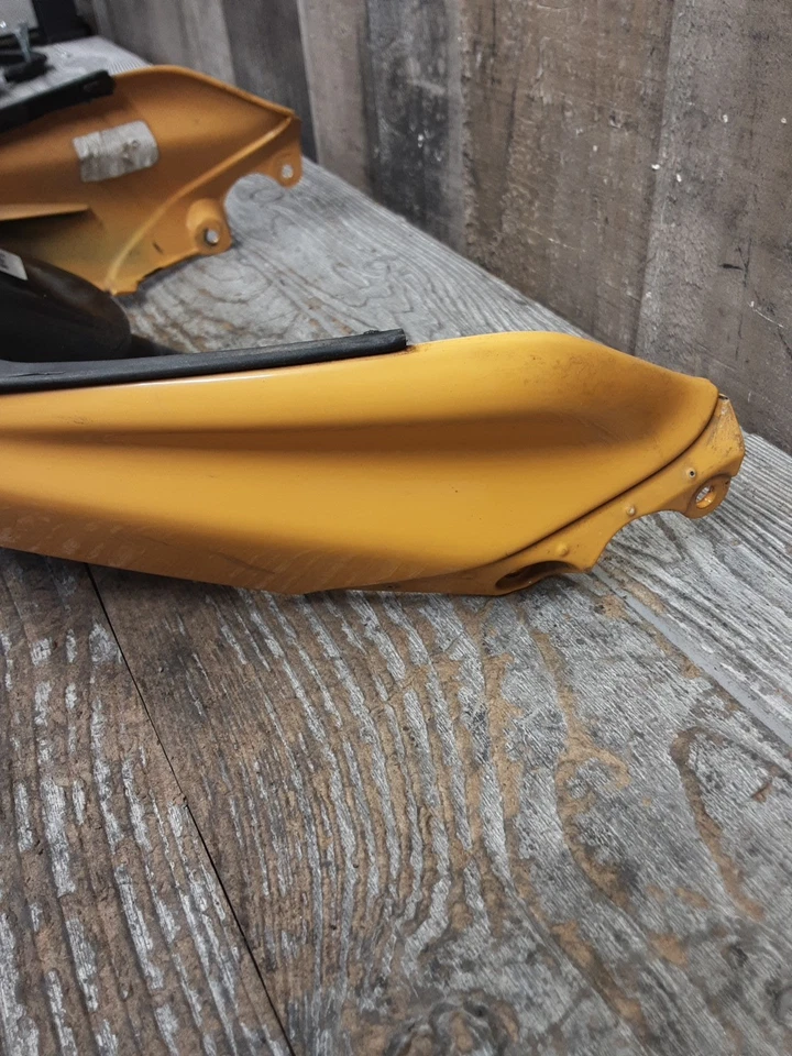 99 98-05 BMW R1100 R1100S 1999 luz trasera luz de freno trasera capó BR-688 Foto 3 de 4