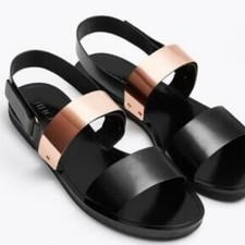 Vince Ciara Sandals Women s 8.5 Black Leather Metal Plate Flats Quiet Luxury