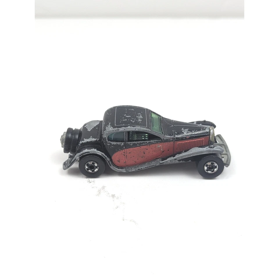 Coche de juguete Hot Wheels 37 Bugatti negro rojo diecast vintage 1980 Hong Kong Foto 2 de 4