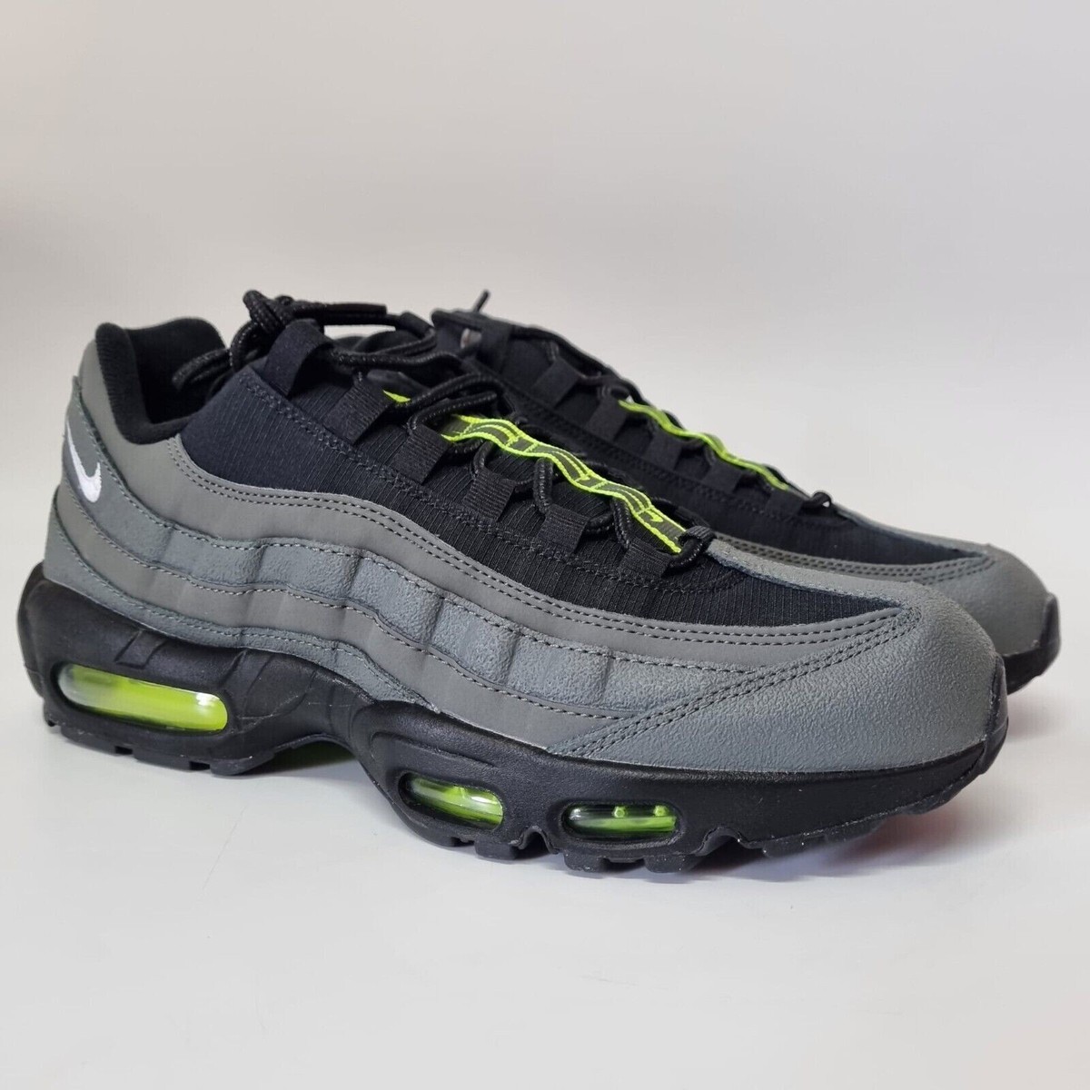 靴 Nike Air Max 95 Black Grey Volt Air Max 95 GS 'Black Volt' - Nike - 905348 022 - black/dark