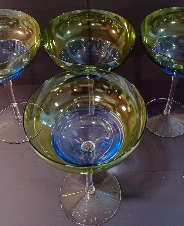 Circleware Martini Blue and Green glass set of 4 - Image 4 of 4