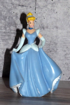 Disney Cinderella DecoPac Princess PVC Toy Figure Figurine Cake Topper 3'' B66