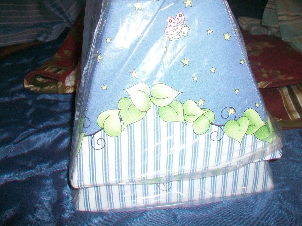 Summer blue white green stripe floral lamp shades 2 - Image 4 of 4