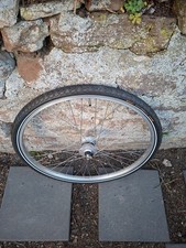 28  Zoll Komplett Vorderlaufrad   622 X 21C  mit Nabendynamo von Shimano Neu