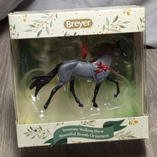 Breyer Tennessee Walking Horse Ornament Beautiful Breeds NIB Holiday line 700524