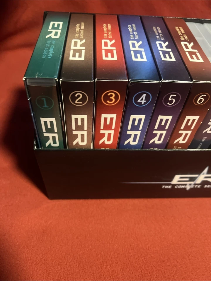 ER - The Complete Series: Season 1-14 (missing Season 15) - Image 2 of 4